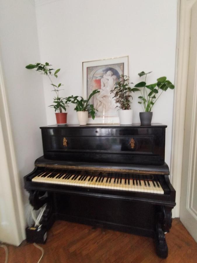 Monica'S House Hostel Beograd Ngoại thất bức ảnh